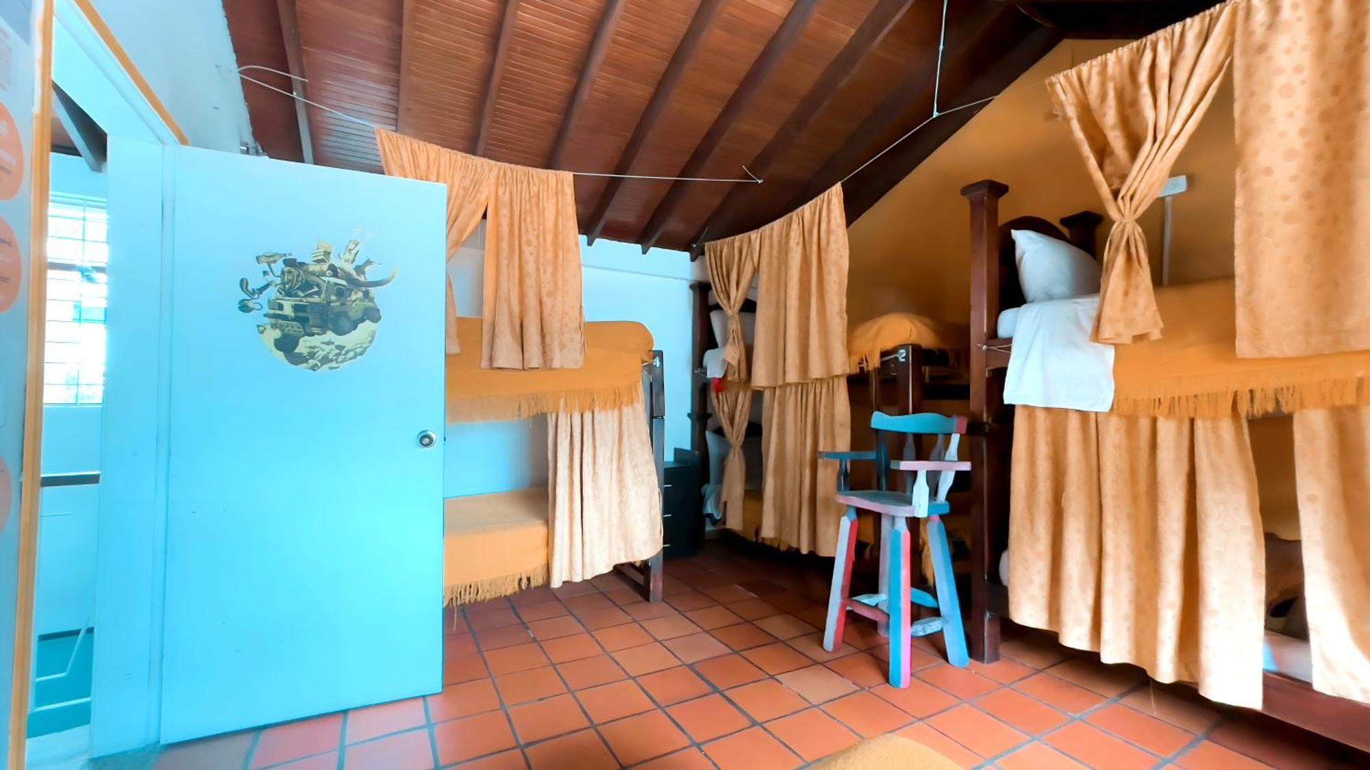 82Hostel โบโกตา ภายนอก รูปภาพ